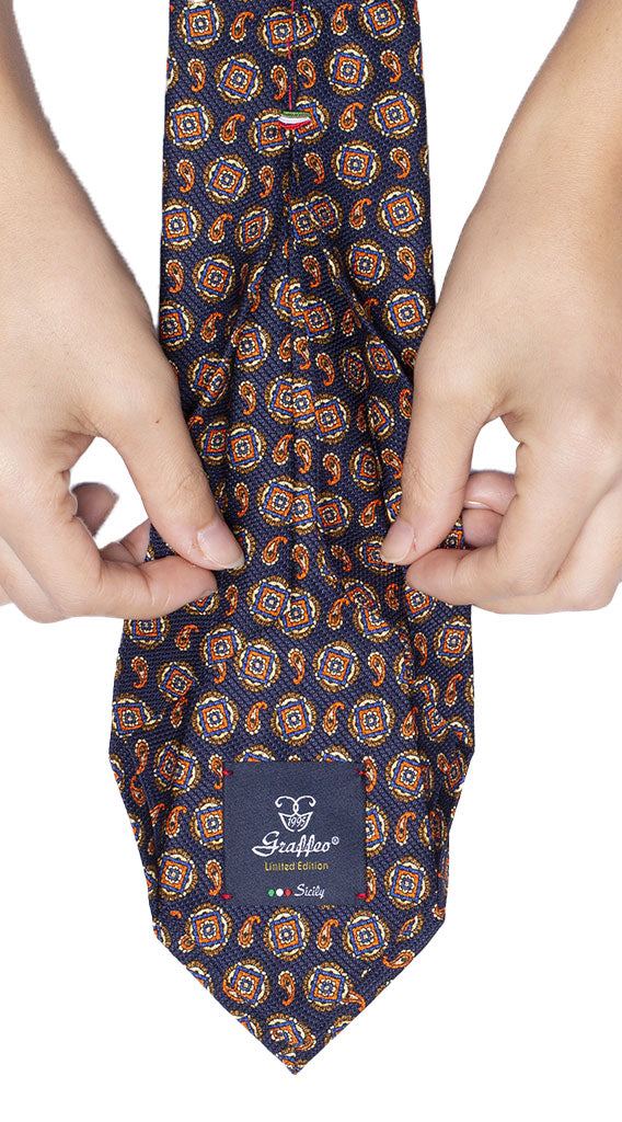 Cravatta Sette Pieghe Blu con Fantasia Marrone Gialla Arancio Bluette Made in Italy Graffeo Cravatte Pala