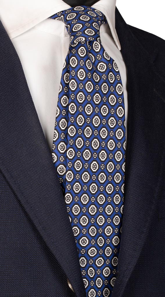 Cravatta Sette Pieghe Stampa di Seta Bluette Fantasia Bianca Blu Made in Italy Graffeo Cravatte