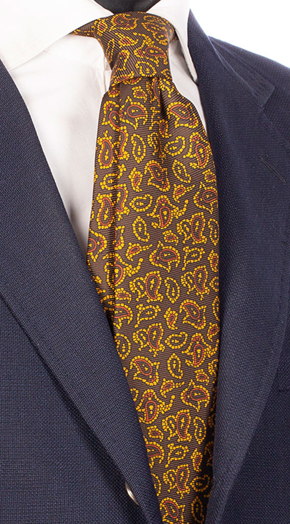 Cravatta Sette Pieghe Stampa di Seta Marrone Paisley Arancione Gialla Made in Italy Graffeo Cravatte