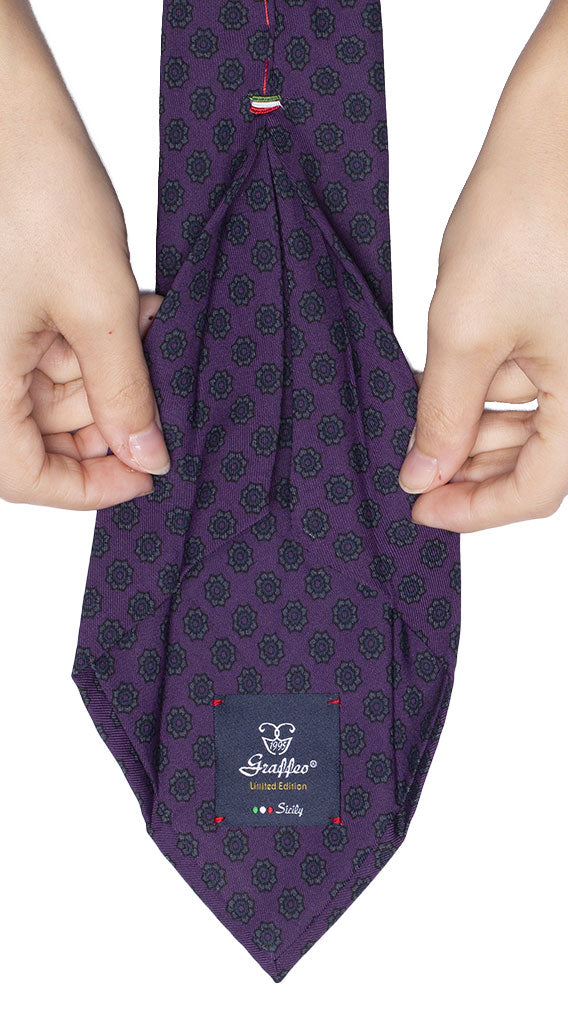 Cravatta Sette Pieghe Stampa di Seta Viola Fantasia Blu Navy Verde Made in Italy Graffeo Cravatte Pala