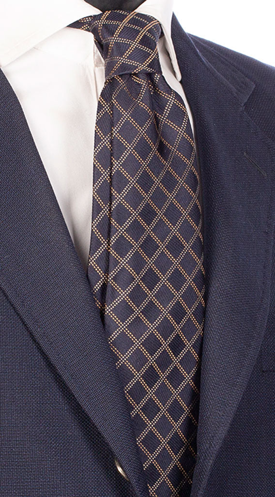 Cravatta Sette Pieghe di Seta Blu a Quadri con Righe Gialle Beige Made in Italy Graffeo Cravatte