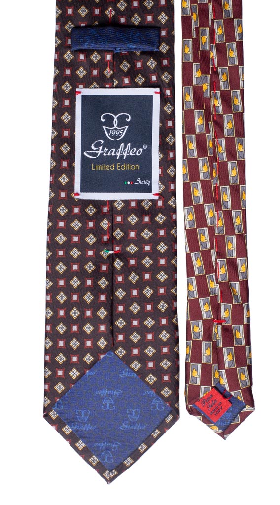Cravatta Stampa Nera Fantasia Nodo in Contrasto Bordeaux a Fiori Multicolor Made in Italy Graffeo Cravatte Pala