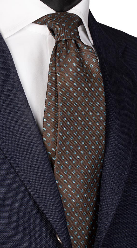 Cravatta Stampa di Seta Marrone a Fiori Celesti Made in Italy Graffeo Cravatte