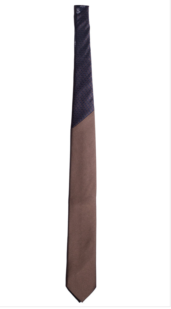 Cravatta Tortora Nodo in Contrasto Blu Pied de Poule Marrone Made in Italy Graffeo Cravatte intera
