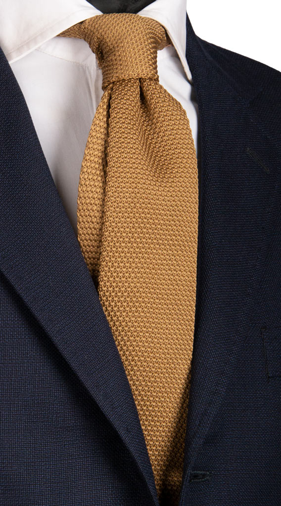 Cravatta Tricot in Maglia di Seta Beige Tinta Unita Made in Italy Graffeo Cravatte