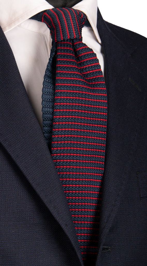 Cravatta Tricot in Maglia di Seta Blu Righe Rosse Made in Italy Garffeo Cravatte