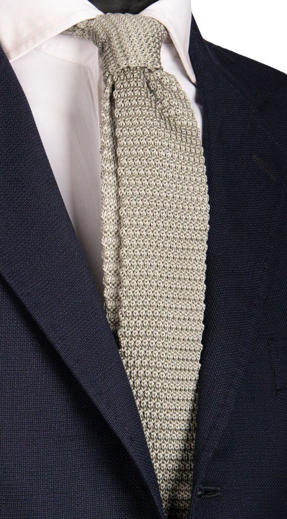 Cravatta Tricot in Maglia di Seta Grigia Tinta Unita Made in Italy Graffeo Cravatte