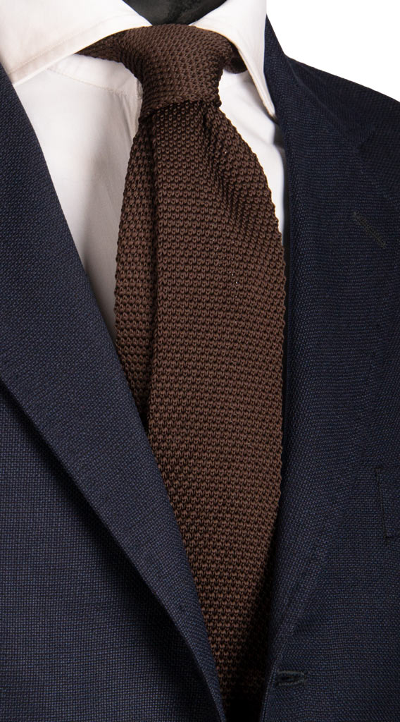 Cravatta Tricot in Maglia di Seta Marrone Bruciato Tinta Unita Made in Italy Graffeo Cravatte