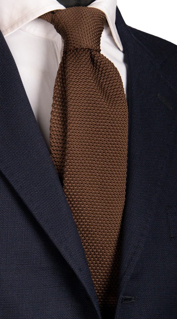 Cravatta Tricot in Maglia di Seta Marrone Tinta Unita Made in Italy Graffeo Cravatte