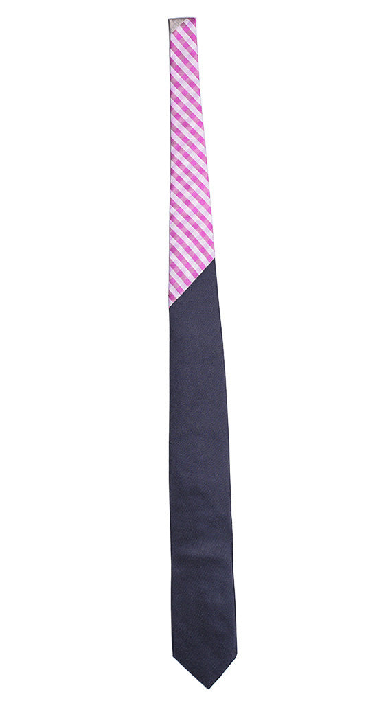 Cravatta Uomo Blu Riga Tono Su Tono Nodo In Contrasto A Quadri Fucsia Bianco Made in Italy Graffeo Cravatte Intera
