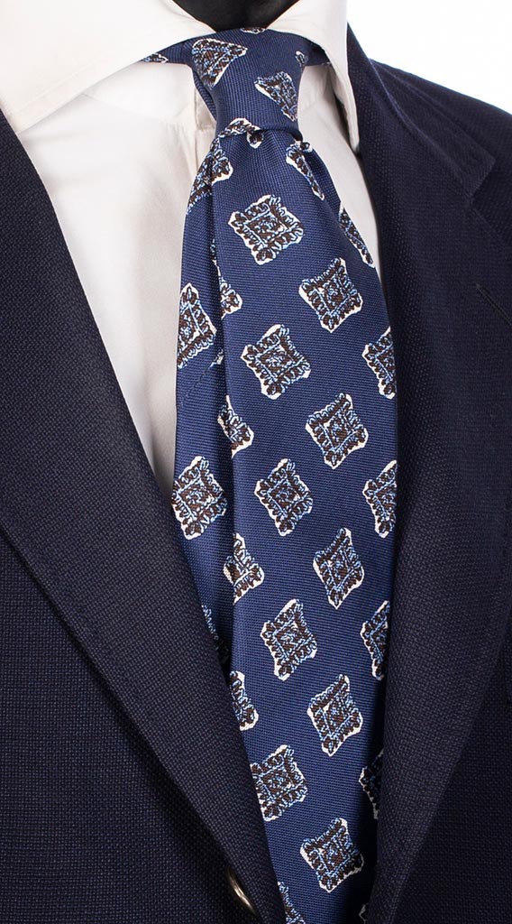 Cravatta Uomo Stampa di Seta Blu Navy Fantasia Bianca Celeste Made in Italy Graffeo Cravatte