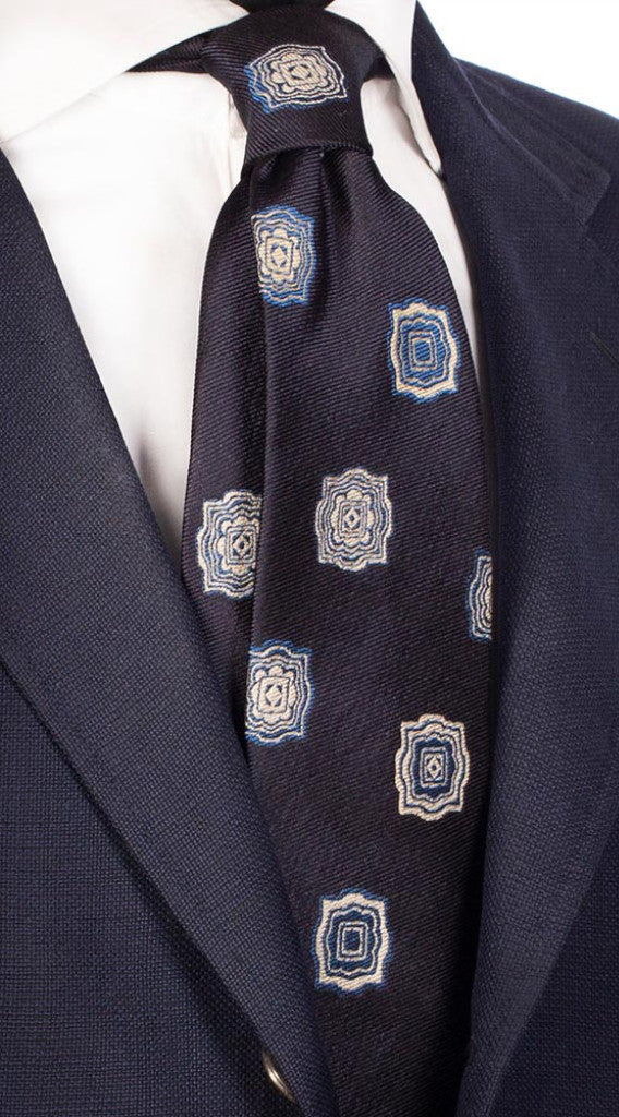 Cravatta Uomo per Cerimonia Blu a Medaglioni Bianco Blu Navy Made in Italy Graffeo Cravatte