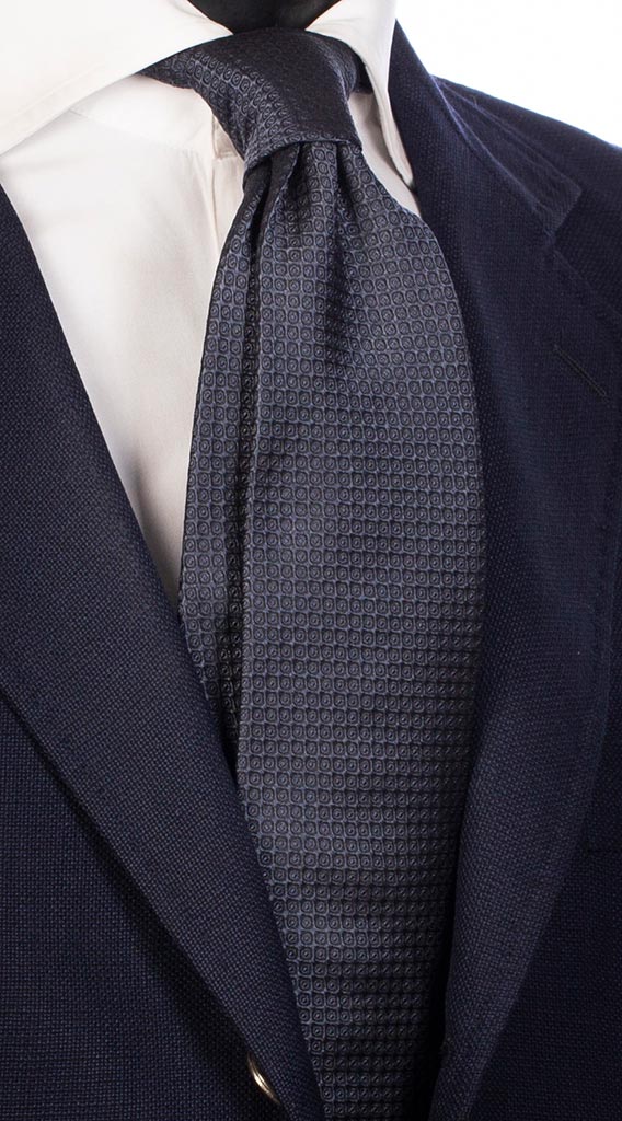 Cravatta Uomo per Cerimonia di Seta Grigio Antracite Fantasia Tono su Tono Made in Italy Graffeo Cravatte