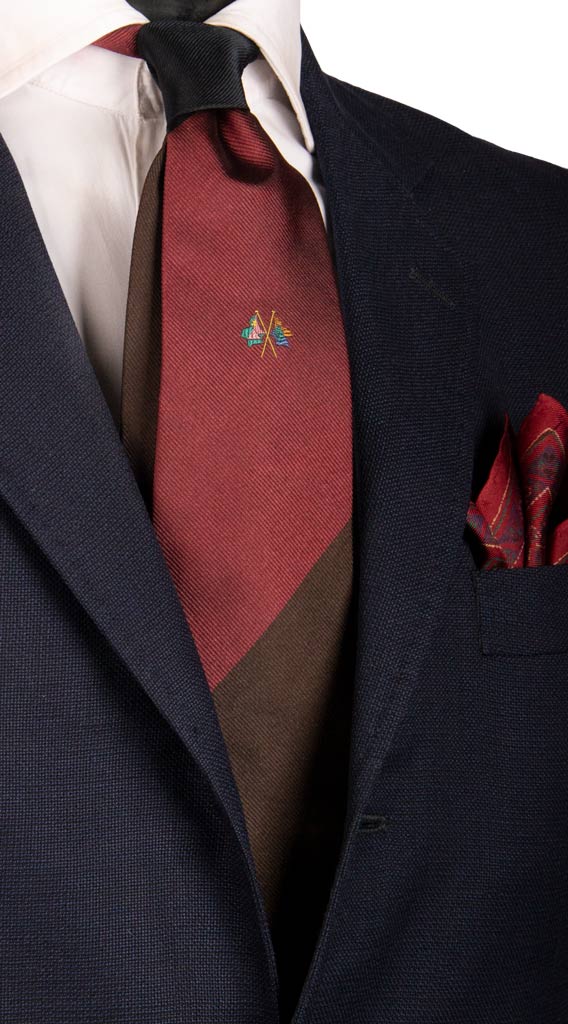 Cravatta Vintage Regimental di Seta con Disegno Sotto Nodo Righe Multicolor Made in Italy Graffeo Cravatte
