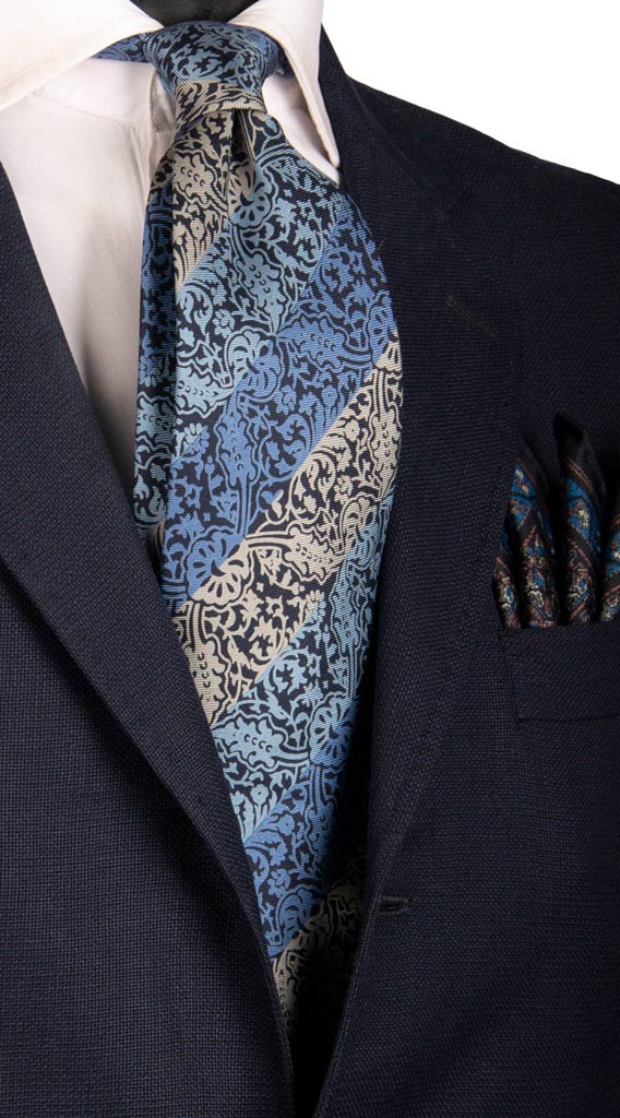 Cravatta Vintage Regimental in Twill di Seta Blu Fantasia Celeste Grigia Azzurra Made in Italy Graffeo Cravatte