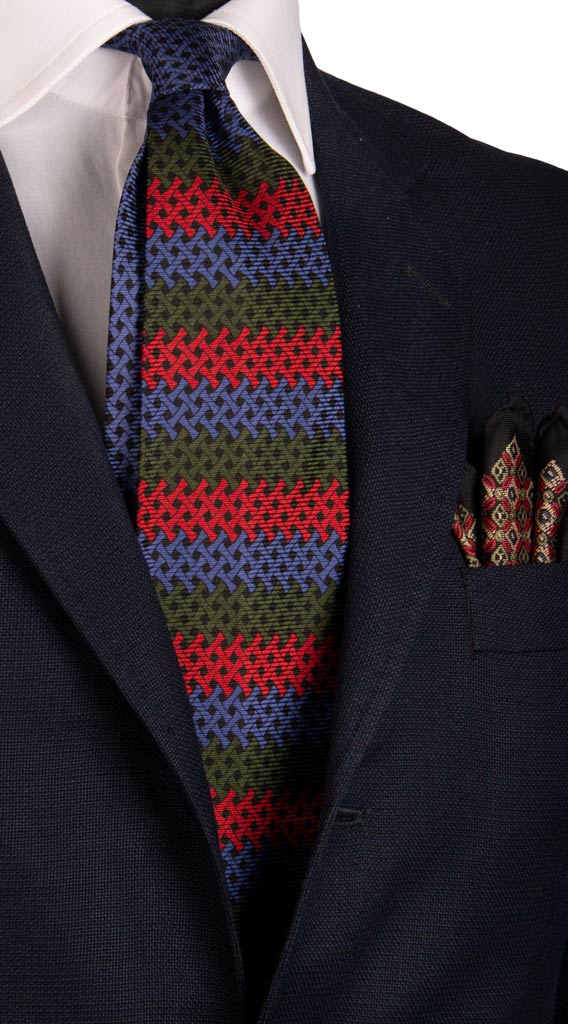 Cravatta Vintage di Seta Jacquard Rossa Bluette Verde Fantasia Nodo in Contrasto Made in Italy Graffeo Cravatte