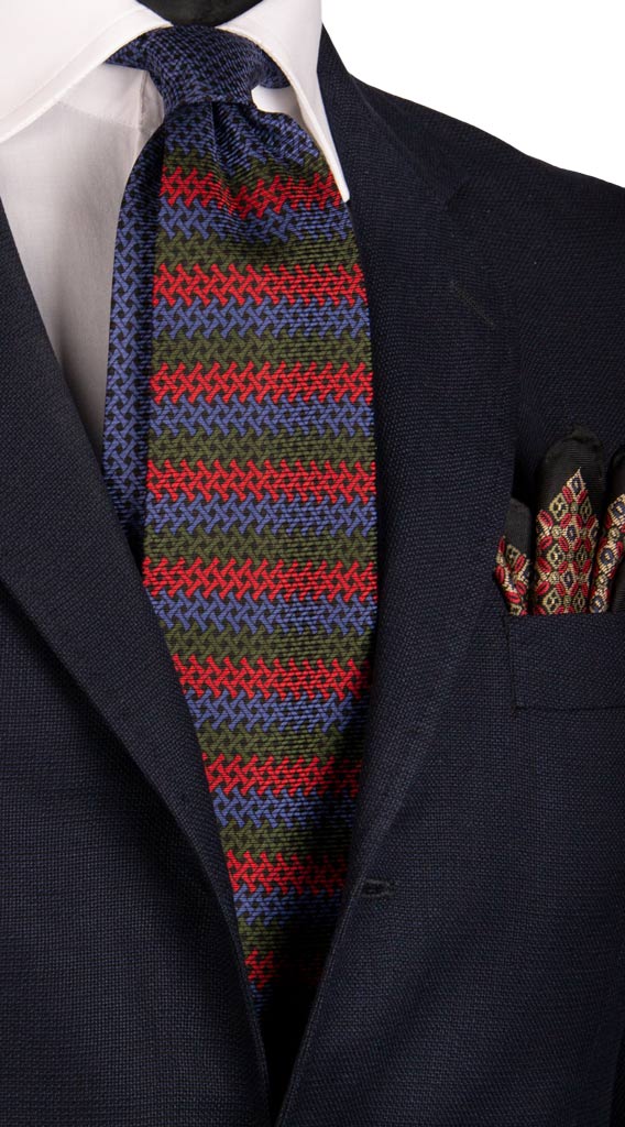 Cravatta Vintage di Seta Jacquard Rossa Bluette Verde Fantasia Nodo in Contrasto Made in Italy Graffeo Cravatte