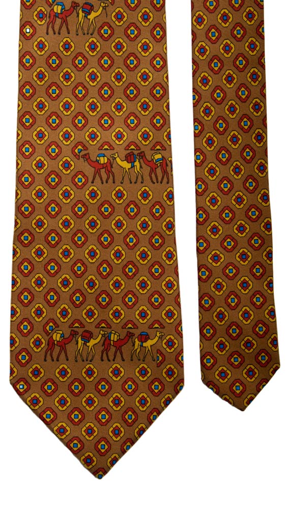 Cravatta Vintage in Saia di Seta Beige Fantasia Multicolor con Animali Made in Italy Graffeo Cravatte Pala