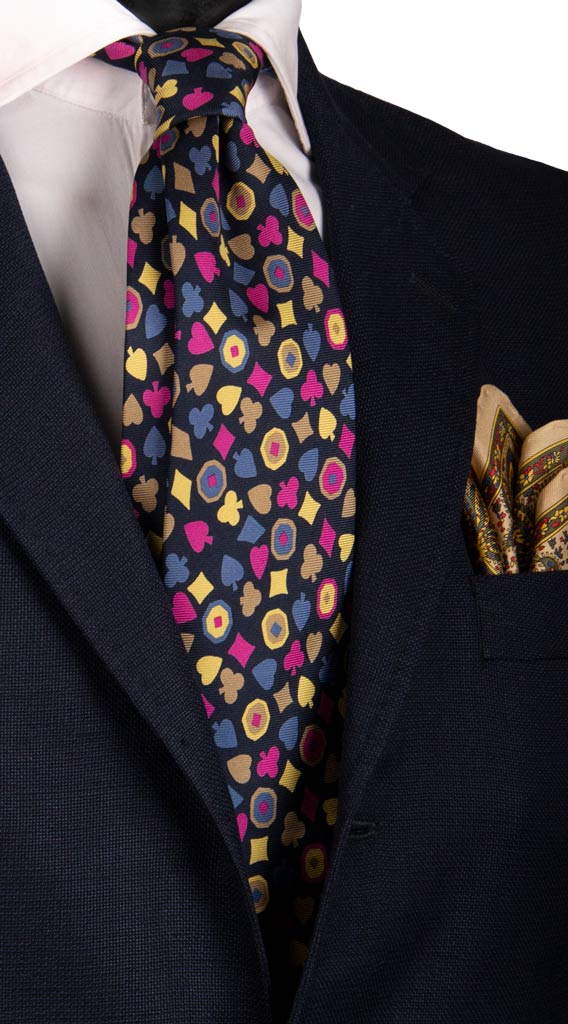 Cravatta Vintage in Saia di Seta Blu Fantasia Carte da Poker Multicolor Made in Italy Graffeo Cravatte