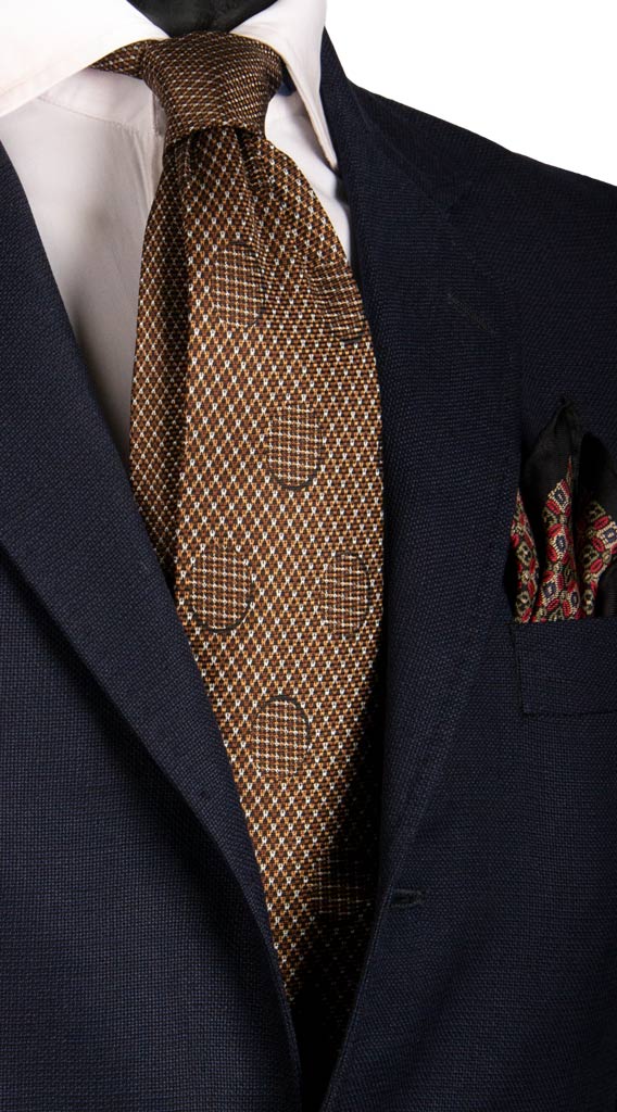 Cravatta Vintage in Saia di Seta Marrone Beige Fantasia Nodo in Contrasto Made in Italy Graffeo Cravatte