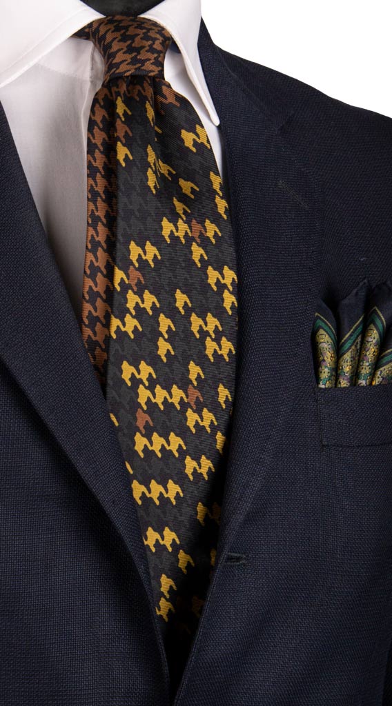 Cravatta Vintage in Twill di Seta Blu Pied de Poule Verde Petrolio Verde Oliva Nodo in Contrasto Marrone Made in Italy Graffeo Cravatte
