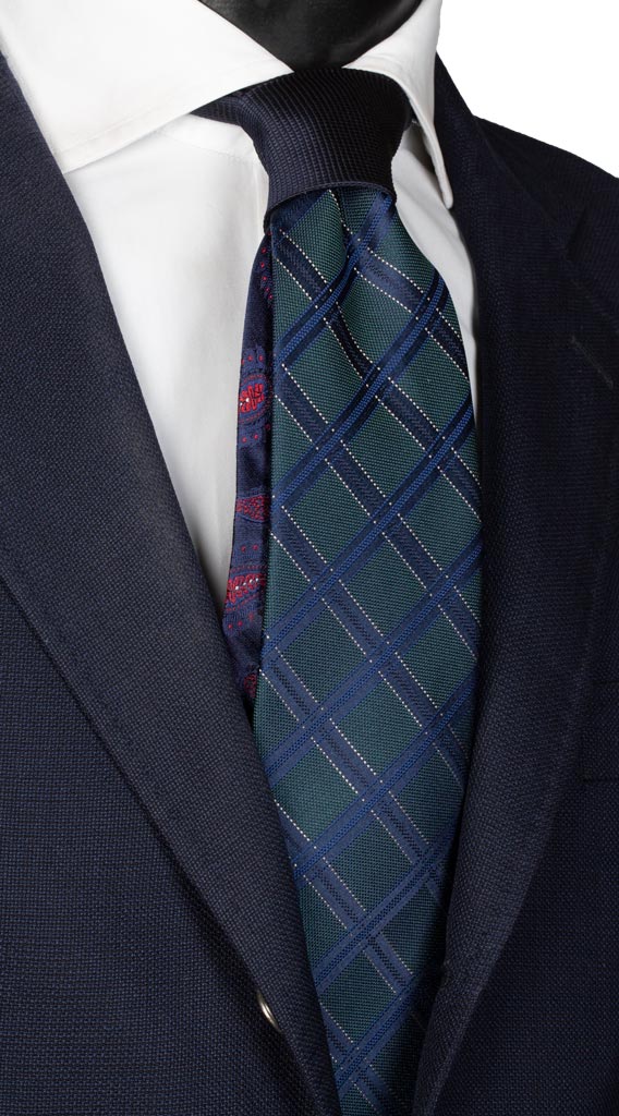 Cravatta a Quadri Verde Blu Nodo in Contrasto Blu Made in Italy Graffeo Cravatte