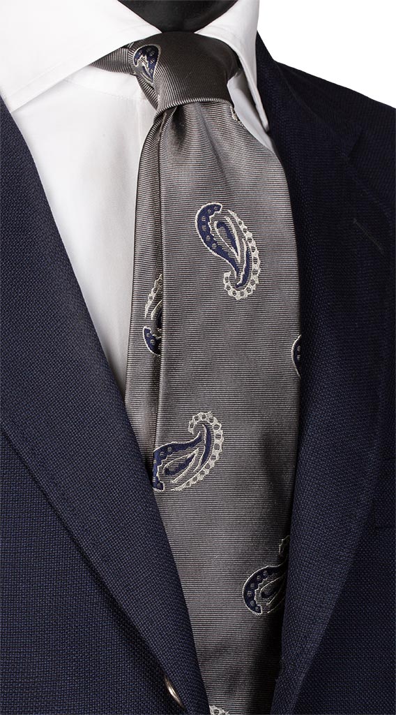 Cravatta da Cerimonia di Seta Grigio Scuro Paisley Blu Avorio Made in Italy Graffeo Cravatte