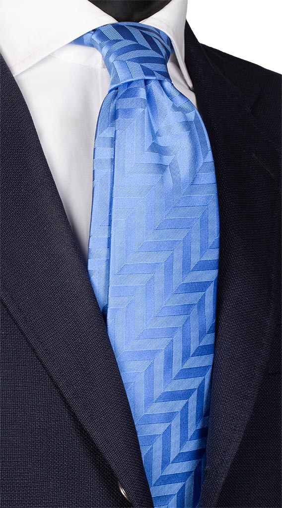 Cravatta di Seta Azzurra Fantasia Lisca di Pesce Tono su Tono Made in italy Graffeo Cravatte