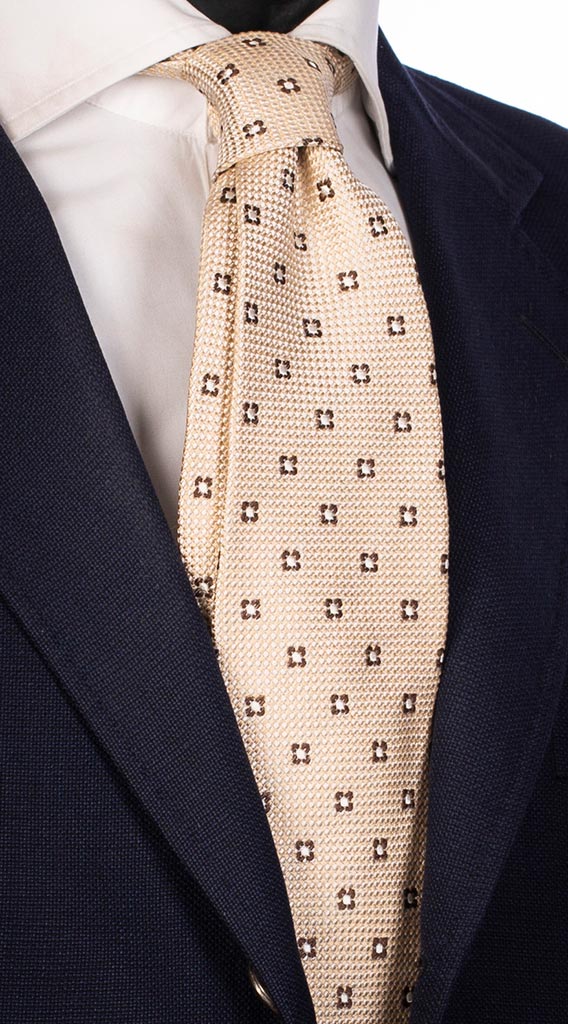 Cravatta di Seta Beige Fantasia Tono su Tono Marrone Made in Italy Graffeo Cravatte