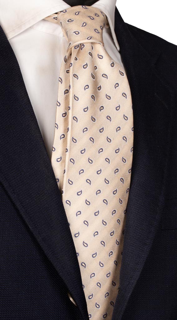 Cravatta di Seta Beige Chiaro Paisley Blu Bianco Made in Italy graffeo Cravatte