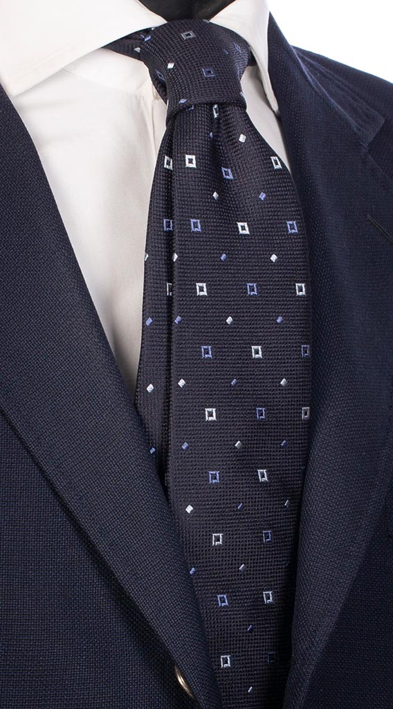 Cravatta di Seta Blu Con Micro Fantasia Bianca Lavanda Made in Italy Graffeo Cravatte