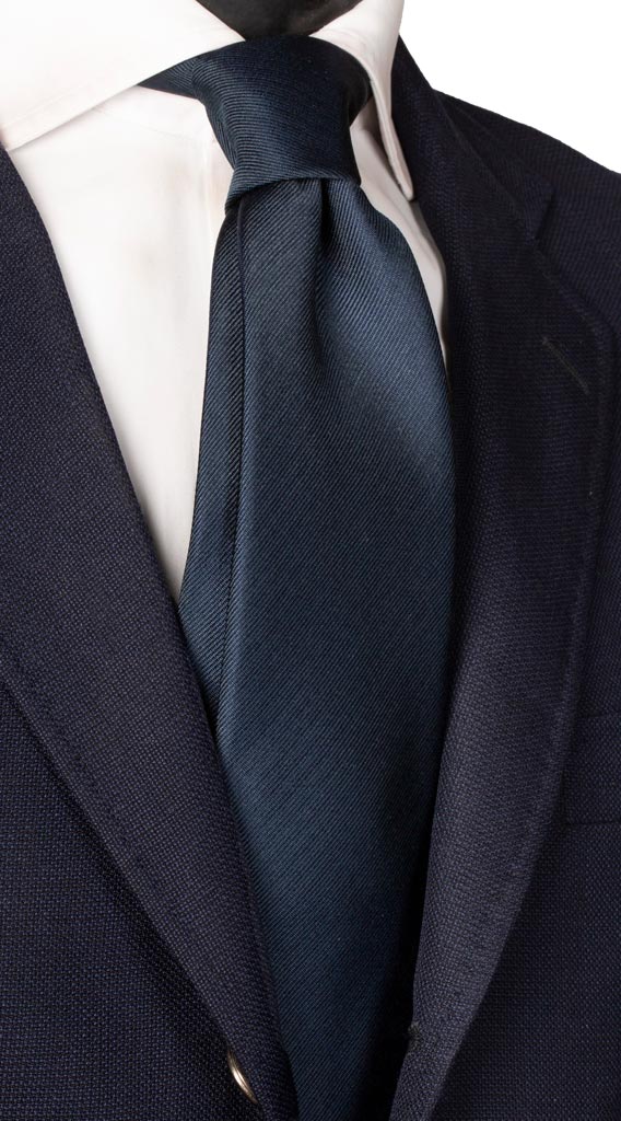 Cravatta di Seta Blu Righe Tono su Tono Made in Italy Graffeo Cravatte