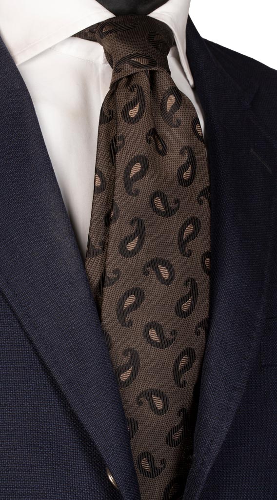 Cravatta di Seta Color Fango Paisley Blu Made in italy Graffeo Cravatte