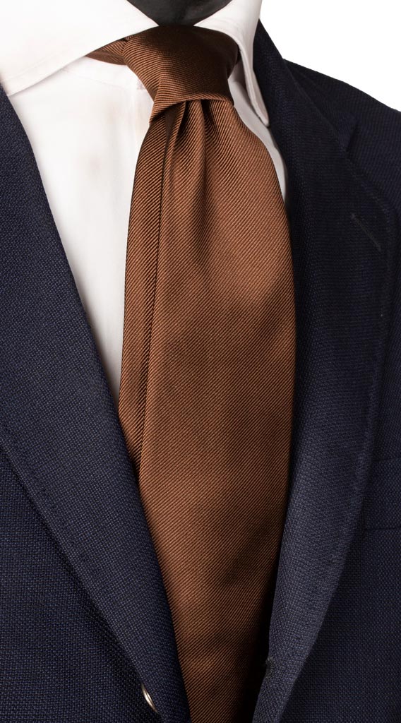 Cravatta di Seta Marrone Righe Tono su Tono Made in Italy graffeo Cravatte