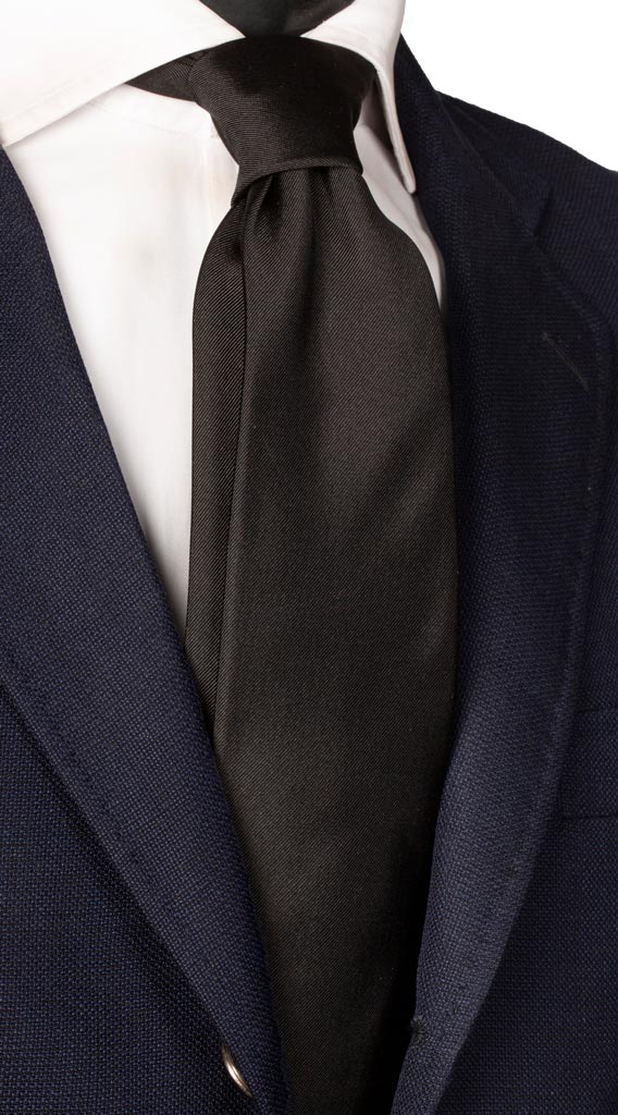 Cravatta di Seta Nera Righe Tono su Tono Made in Italy Graffeo Cravatte