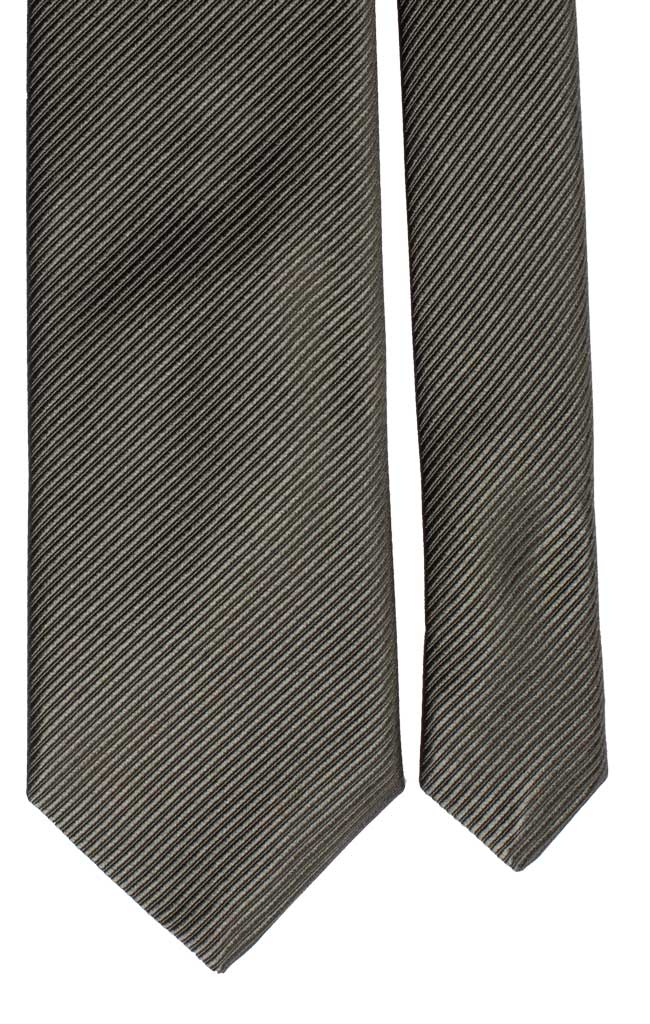 Cravatta di Seta Verde Militare Righe Tono su Tono Made in Italy graffeo Cravatte Pala
