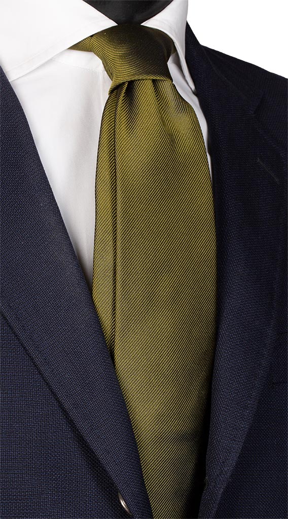 Cravatta di Seta Verde con Righe Tono su Tono Made in italy Graffeo Cravatte