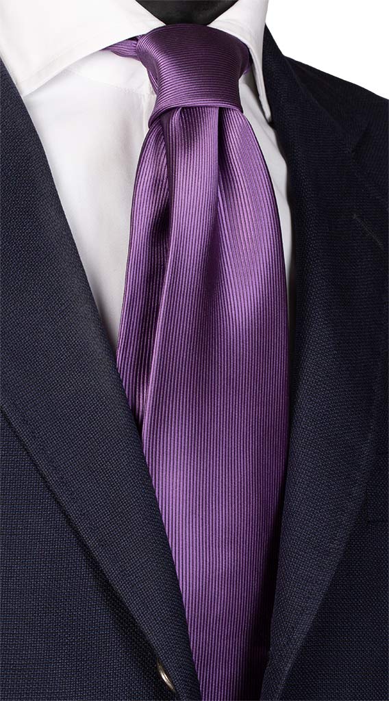 Cravatta di Seta Viola con Riga Verticale Tinta Unita Made in Italy Graffeo Cravatte