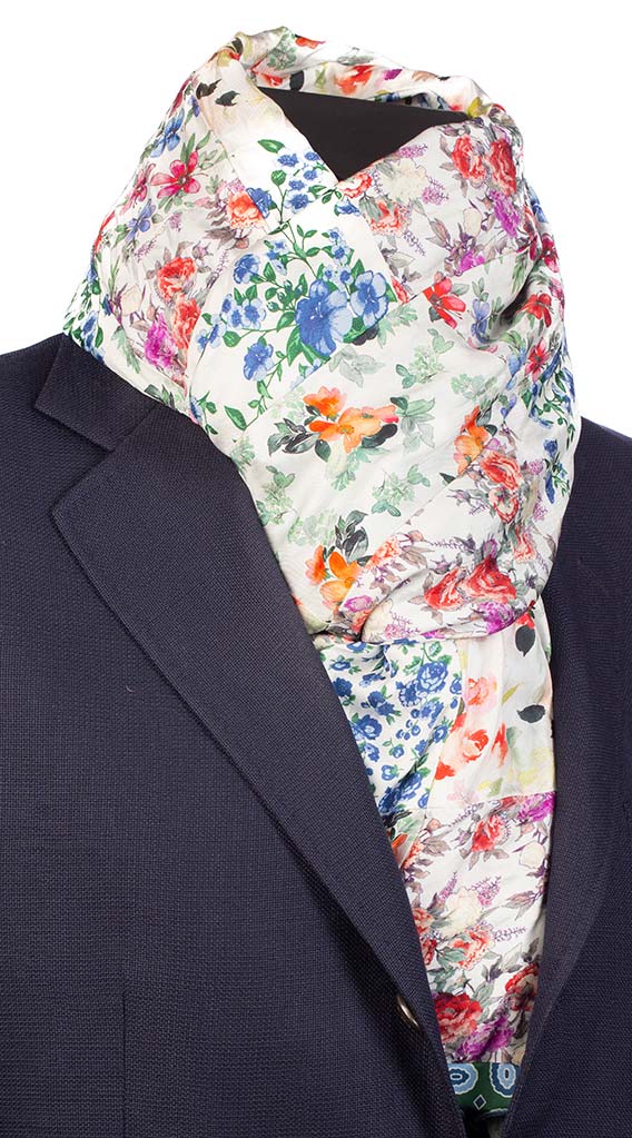 Sciarpa di Seta Bianca Patchwork Fantasia Floreale Multicolor Made in Italy Graffeo Cravatte